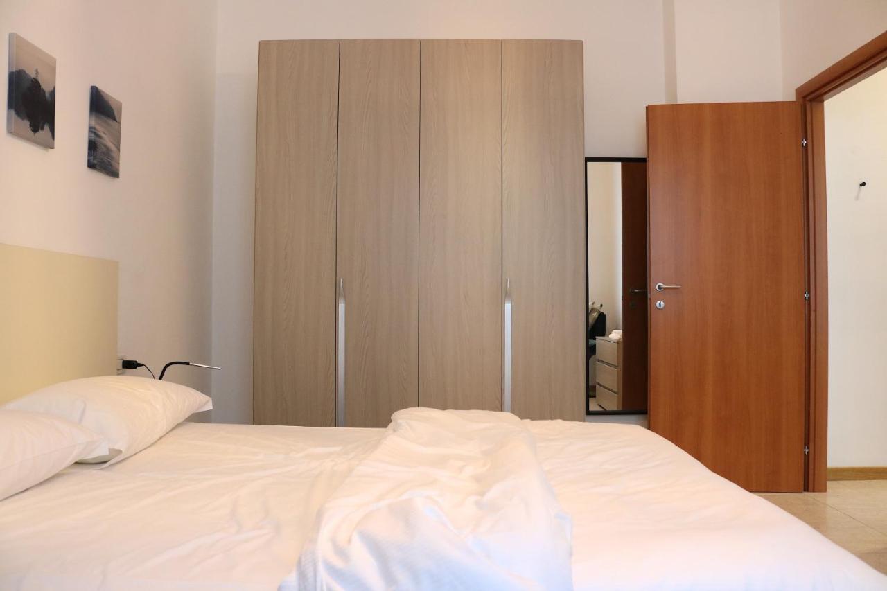 Super Milano Rogoredo Vacation Apartment - 4 People 外观 照片